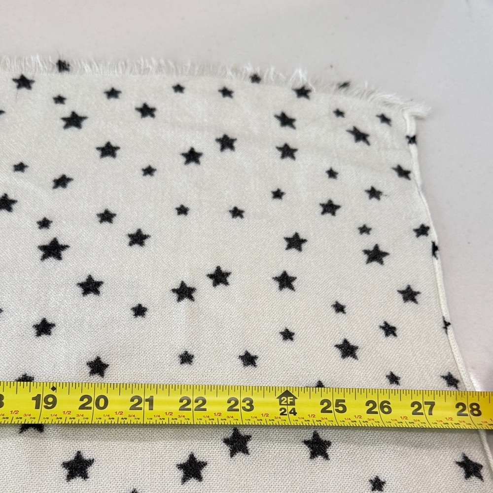 Mossimo Supply Co. Cream Scarf with Black Stars - Picture 5 of 7